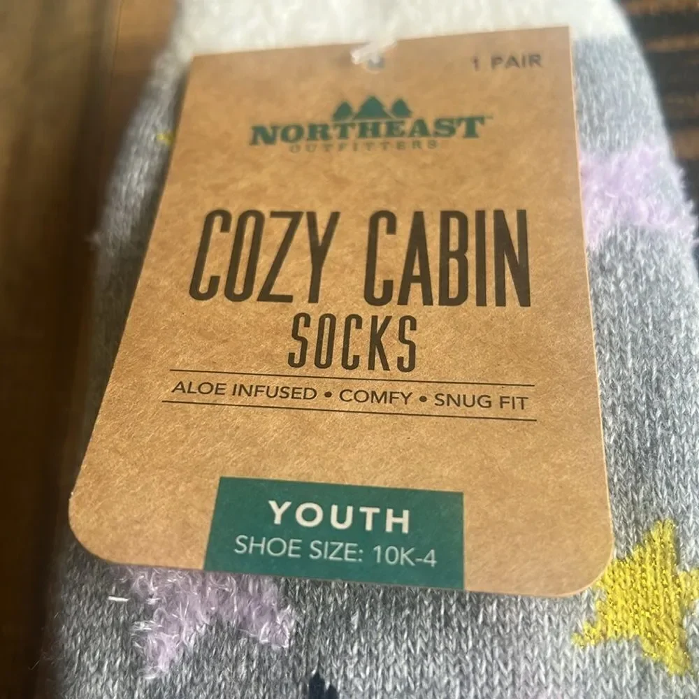 Youth Cozy Cabin Novelty Socks Size 10k-4